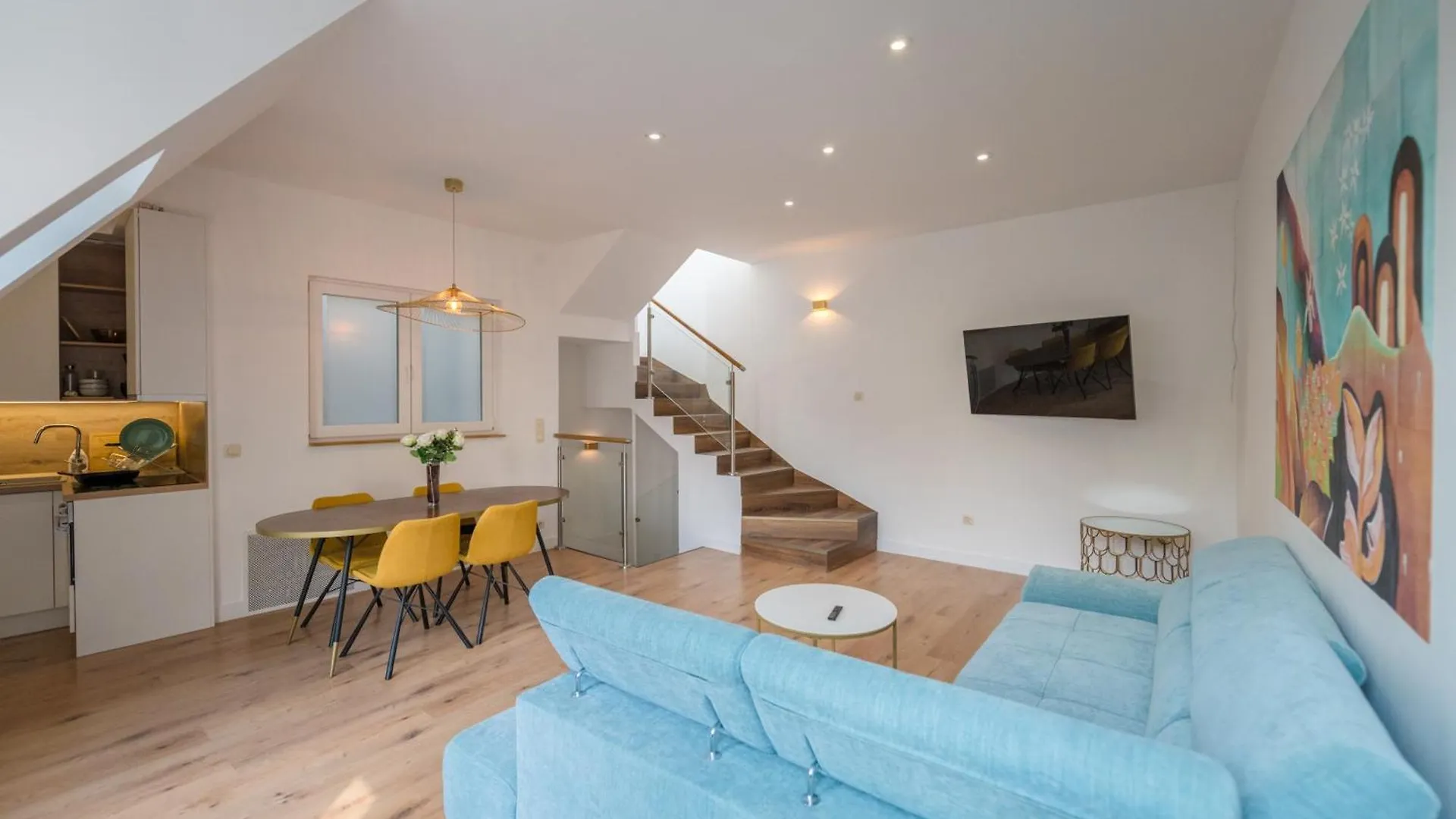 Luxury 5 Bedroom 5 Bathroom Penthouse By The Opera Budapest Apartment